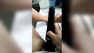 老骚妇处心积虑勾引19岁儿子操逼，对白精彩